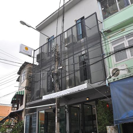 Sabye Club Hostel Банкок Екстериор снимка