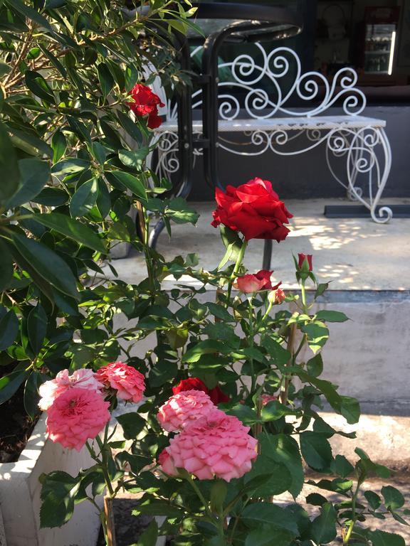 Sabye Club Hostel Банкок Екстериор снимка